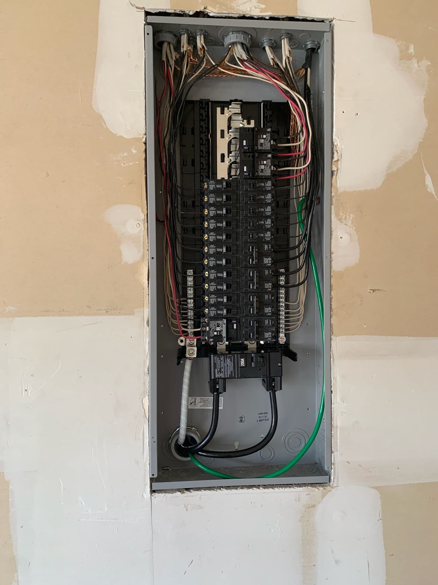 Gallery photos for Full Electrical Service Upgrade with Panel and Meter Base in Fort Worth: Image #1
