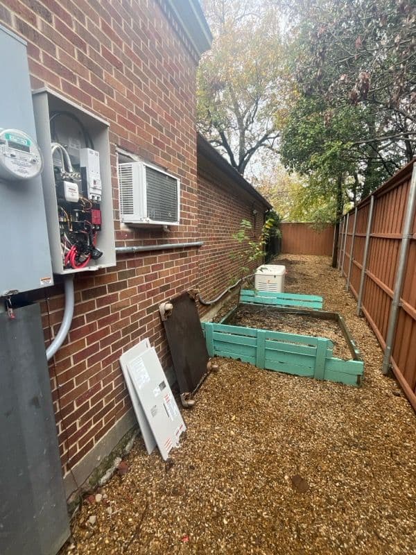 Project Powering Dallas with a 26kW Whole Home Generator Installation image