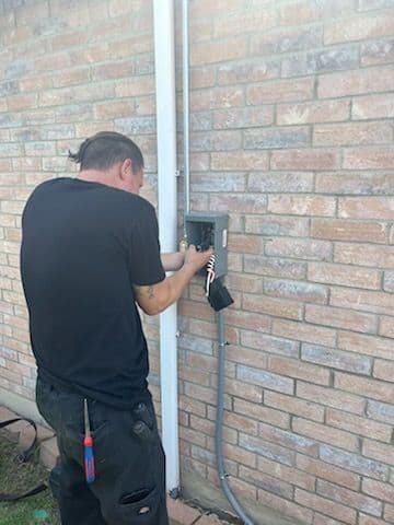 Gallery photos for Reliable Hot Tub Circuit Installation in Frisco TX: Image #2