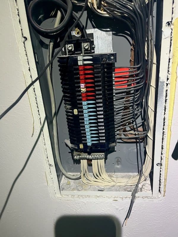 Gallery photos for Electrical Panel Upgrade Ensures Safety: Image #1
