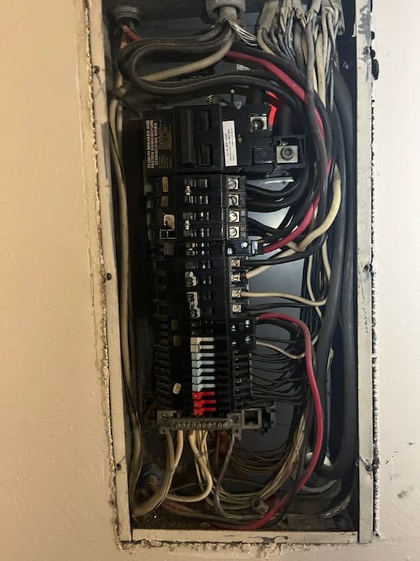Gallery photos for Electrical Panel Upgrade Ensures Safety: Image #2