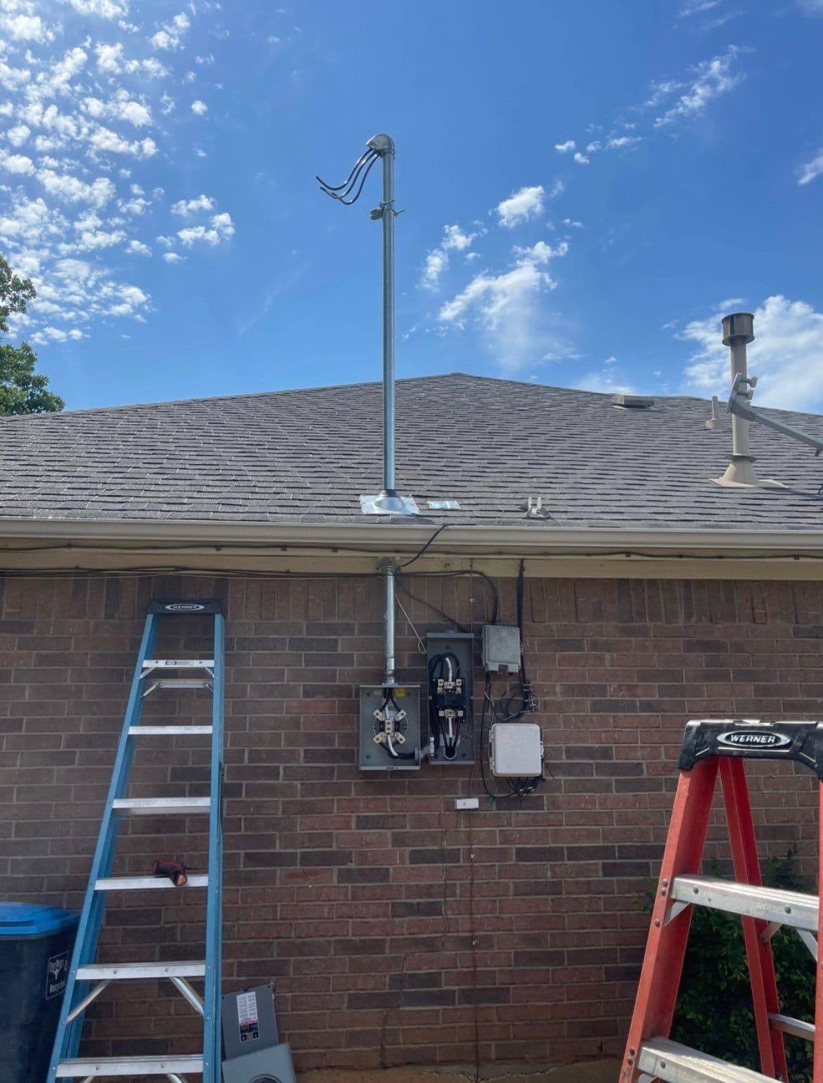 Project Swift Power Restoration in Fort Worth image