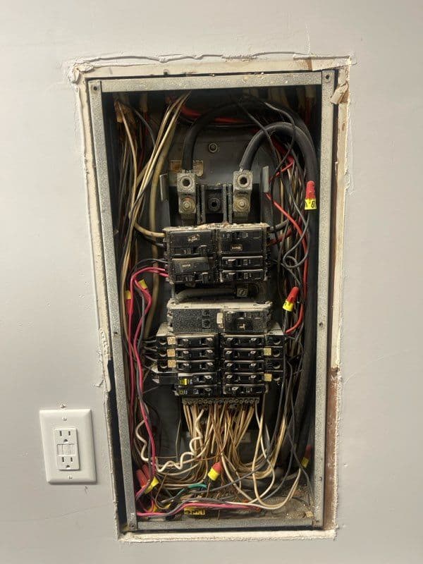 Gallery photos for Reliable Electrical Upgrades in Fort Worth: Image #1