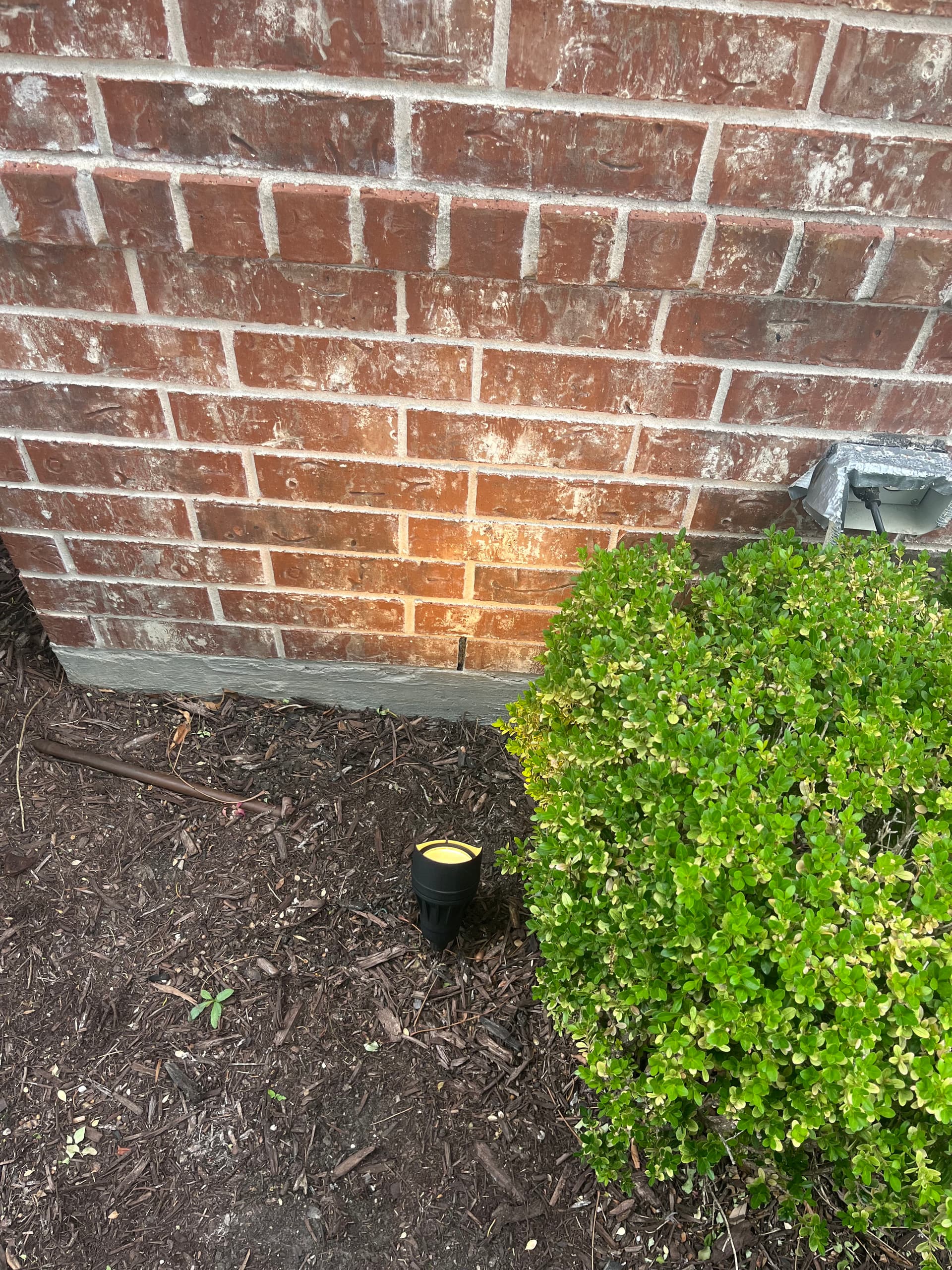 Gallery photos for Enhancing Homes with Tesla Chargers and Smart Lighting: Image #4