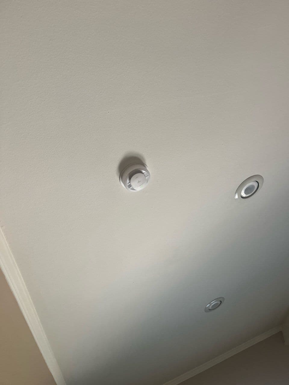 Gallery photos for Enhancing Home Safety with New Smoke and CO2 Detectors in Dallas: Image #1